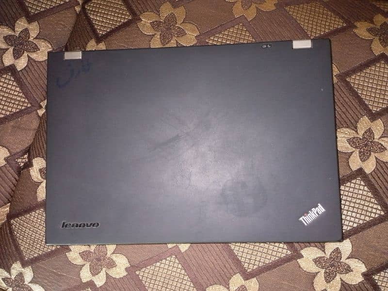 laptop Lenovo core i5 2nd generation all ok 7