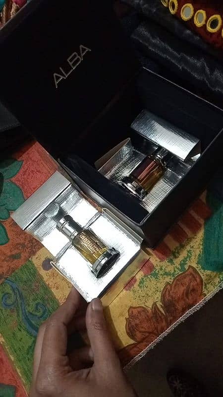 world famous perfumes box 2