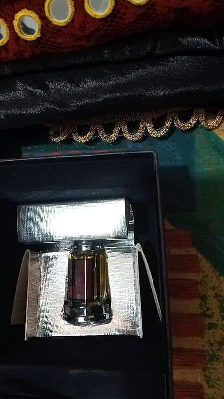 world famous perfumes box 3