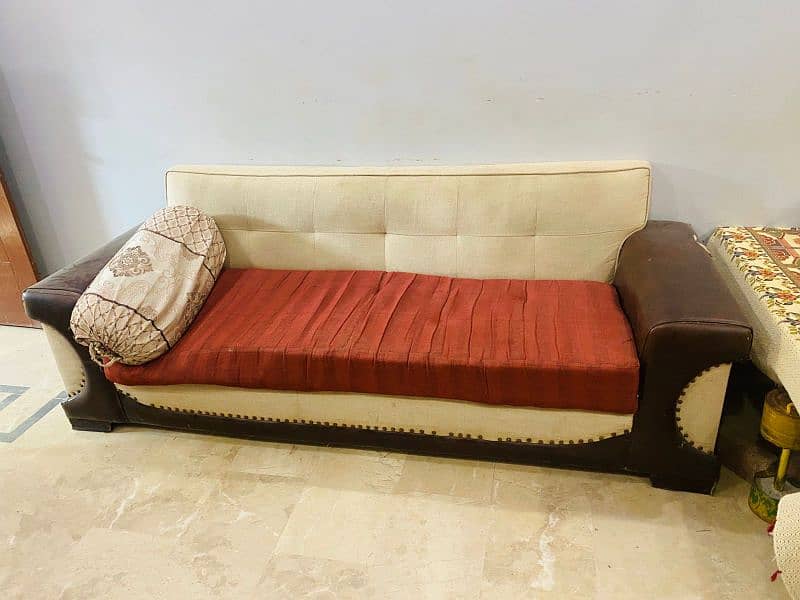 Sofa set 0