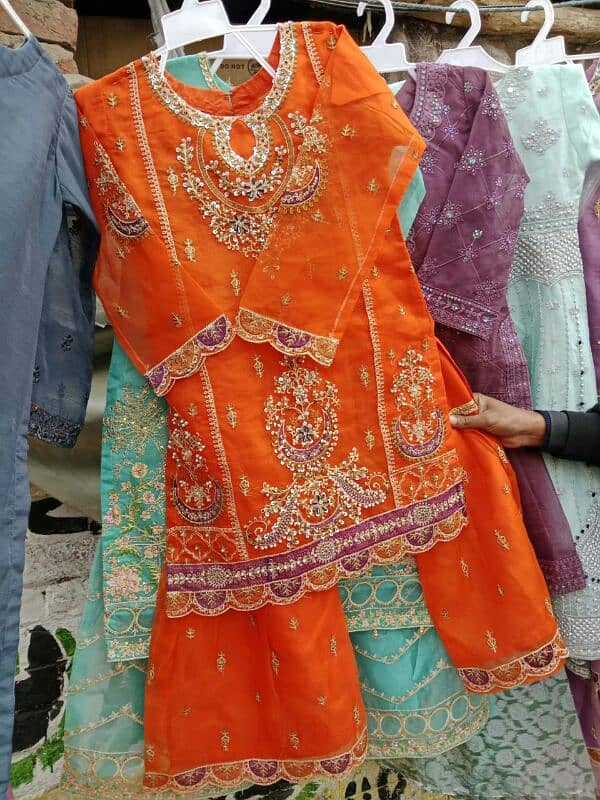 New Design suits shafun and organza Rediment stitch suits 1