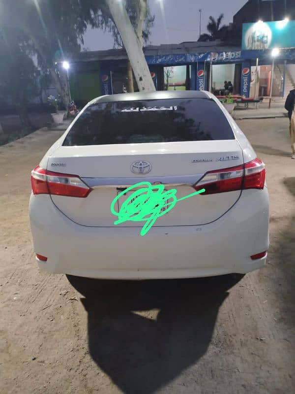 Toyota Corolla Altis 2014 0