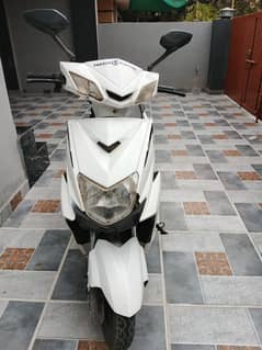 Pakzon EV 70 D Electric scooty(Brand New Battery Installed)