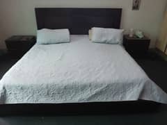 King Size Bed with 2 side tables, mattress and mirror table