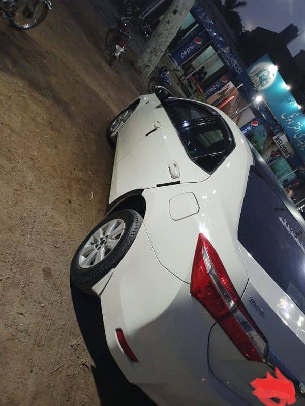 Toyota Corolla Altis 2014 03325321785 2