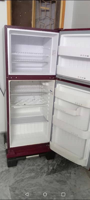 Orient Refrigerator slightly used mint condition 3