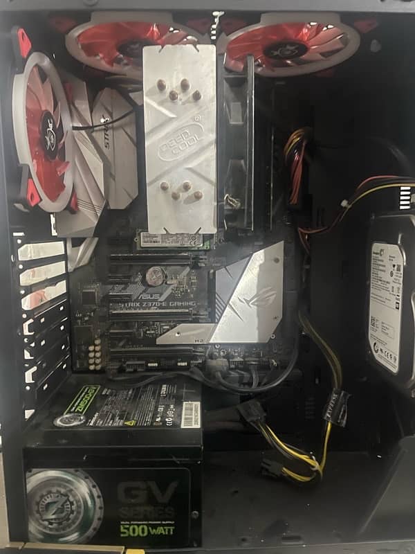 Gaming Pc With i5 8th Gen + Rx 590 8GB 5