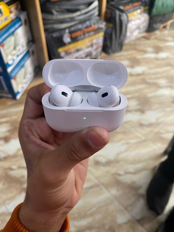 Apple AirPods Pro (Original) 2