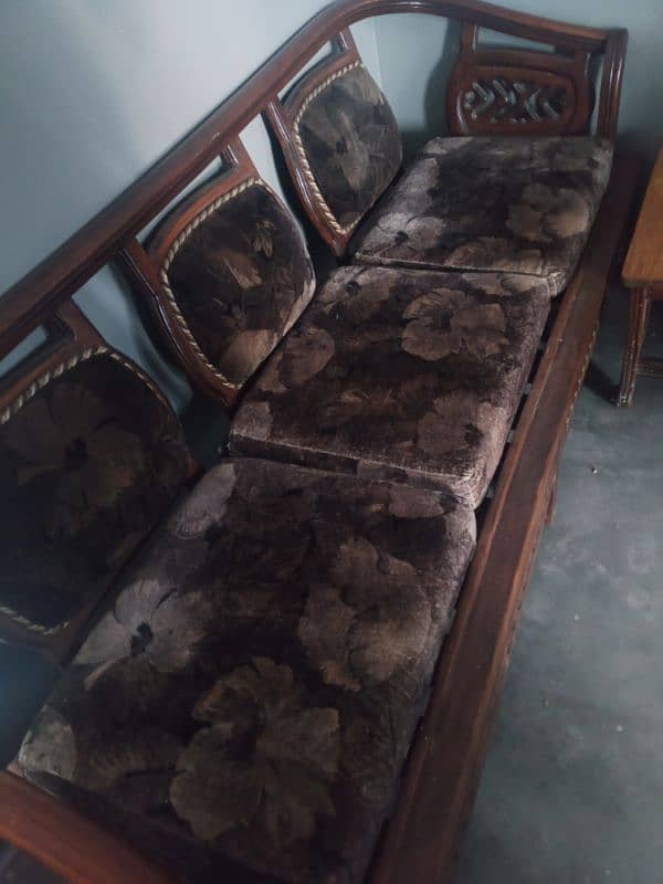 King size Bed with Matress Molty Foam+5 Seater Sofa+2 side Tables 13