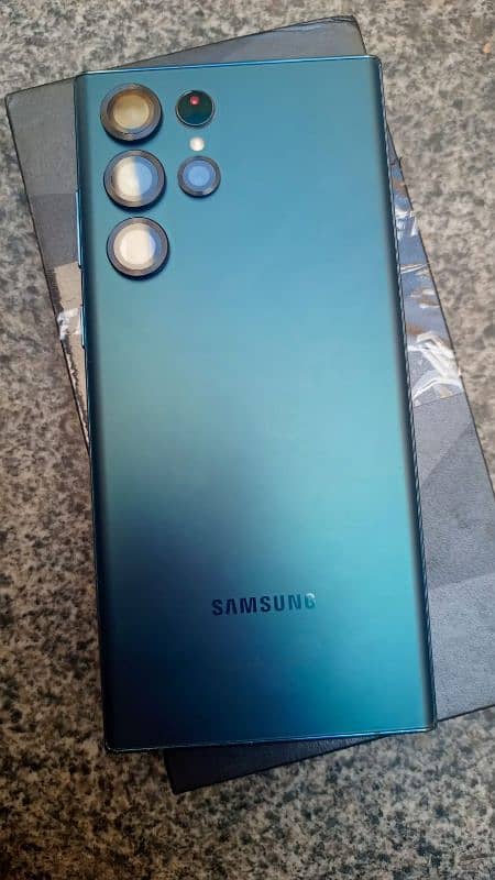 Samsung S22 Ultra 1