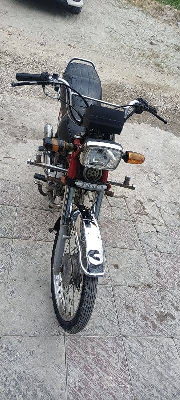 Urgent Sale Honda 70 2