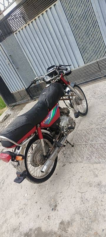 Urgent Sale Honda 70 7