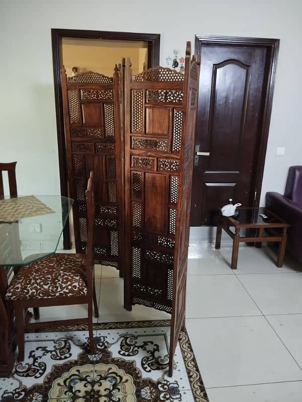 Chinioti Wooden Partition in A1 Condition 1