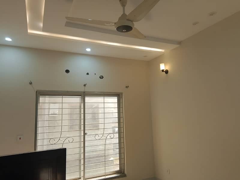 10 Marla Brand New Upper Portion Available For Rent in Park View City Lahore Near Thokar 12