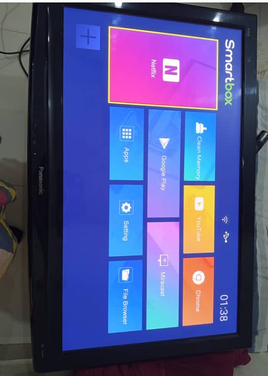 42 inch LCD Flat Panasonic 1