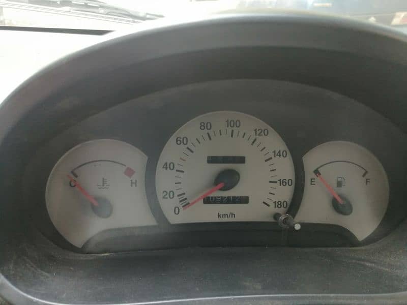 Hyundai Santro 2006 bumper to bumper genuine condition 7