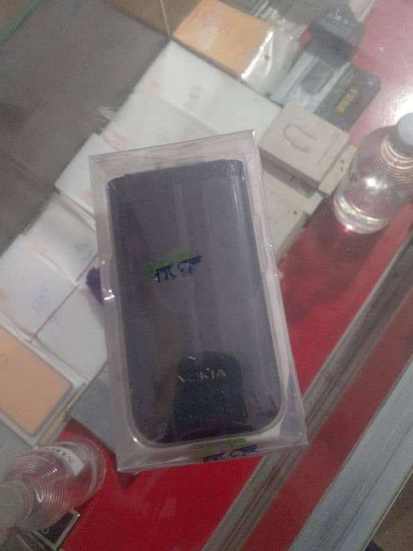 Nokia 2720flip dual sim box pack pta prove 4