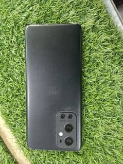 One plus 9pro 5g dul sim color black all ok for sale 8gb+256gb