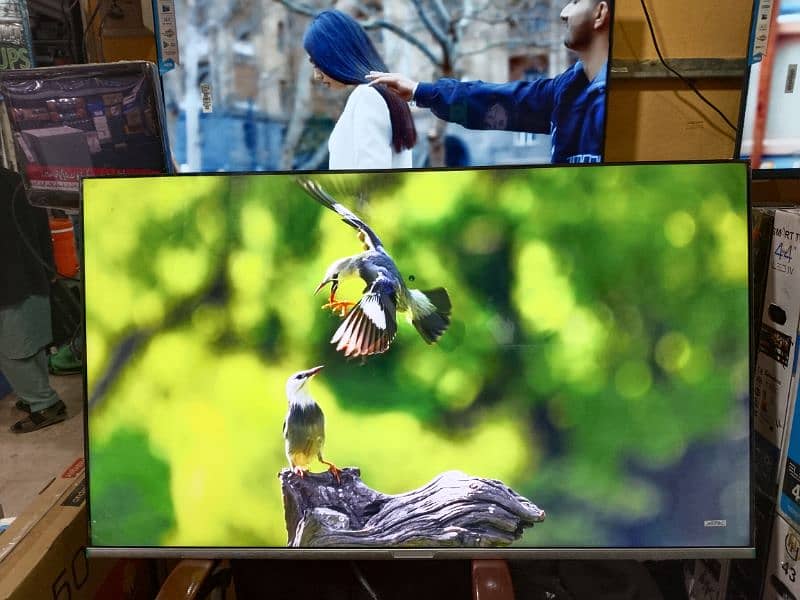 4k 60 Inch Led TV wifi smart 0334/5354/838 1