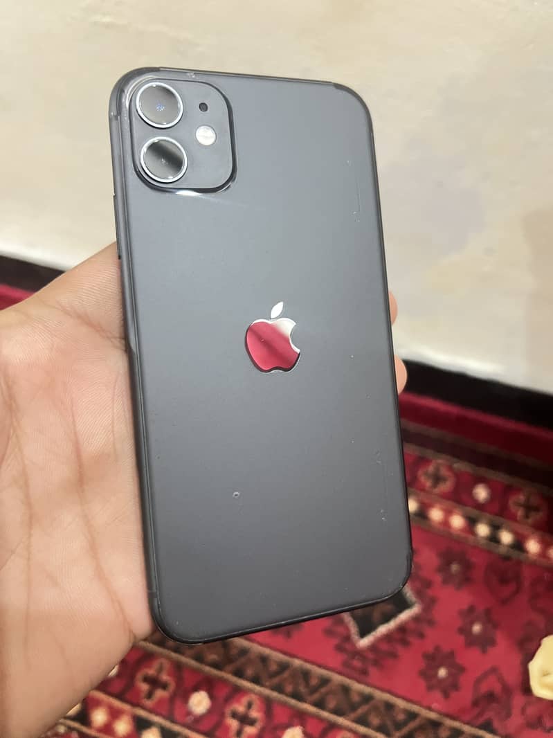 iphone 11 New condition 10/10 7