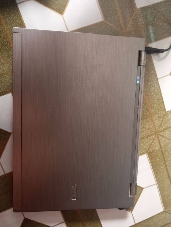 Dell latitude E6410 Core i5 6