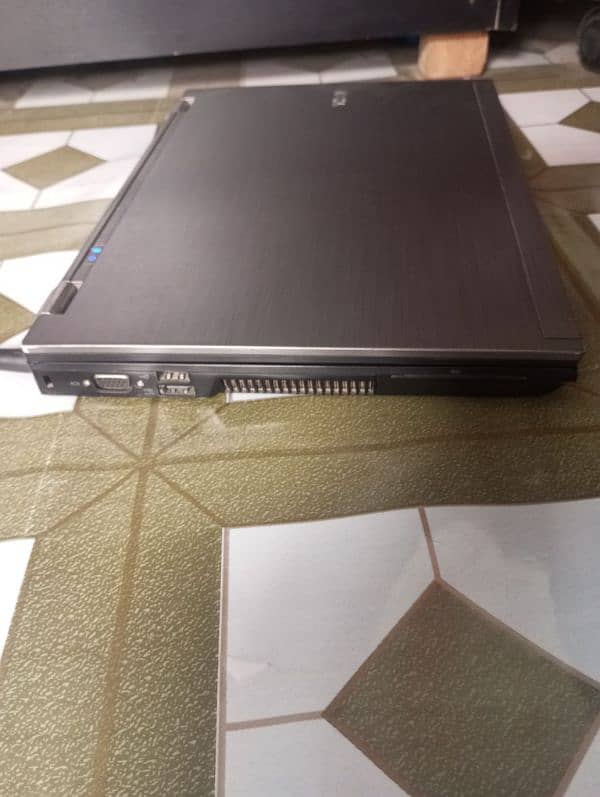 Dell latitude E6410 Core i5 8