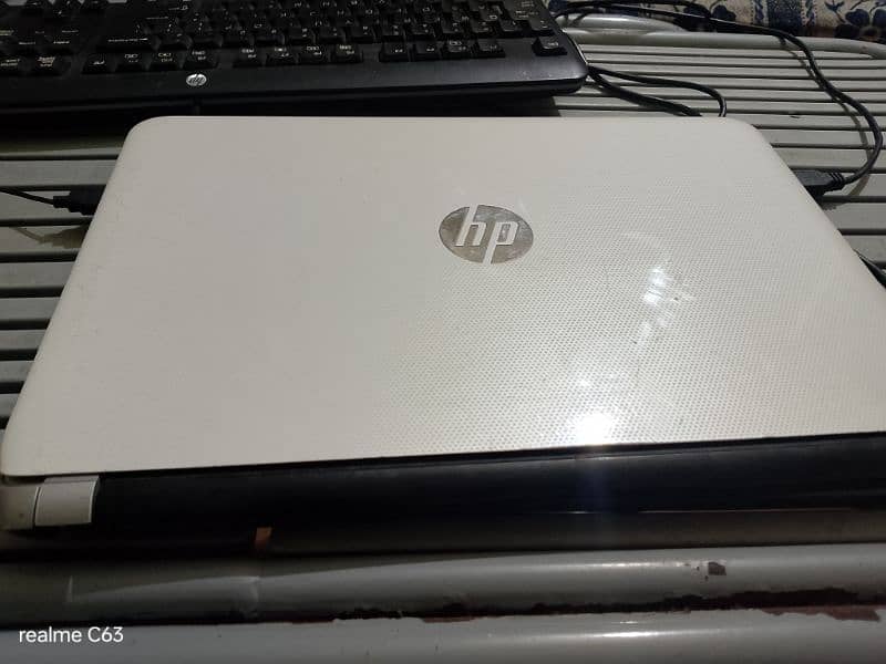 HP PAVILION TS 14 Laptop 0