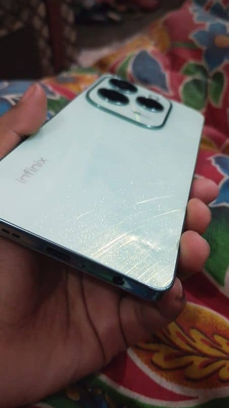 Infinix Hot 40 0.3258294664 6