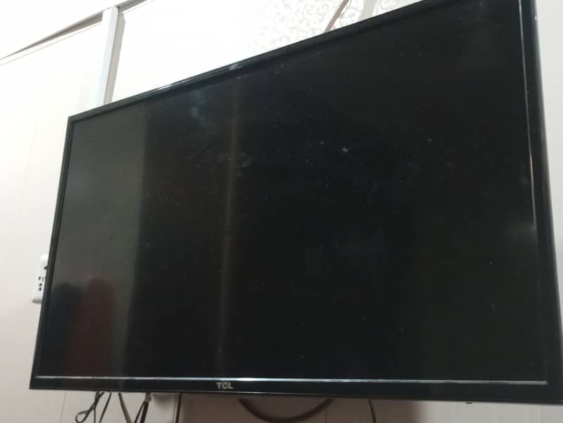 Tcl LCD for sale not android 2