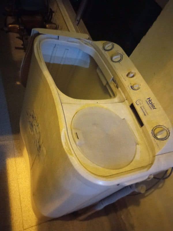 Used Haier 8 Kg washing Machine with dryer 4