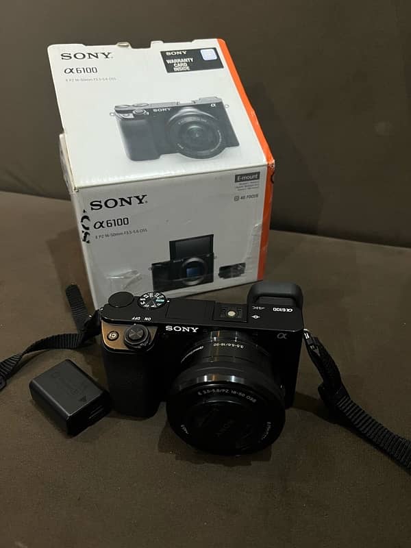 sony alpha 6100 with box kit lens and 2 batteries 0