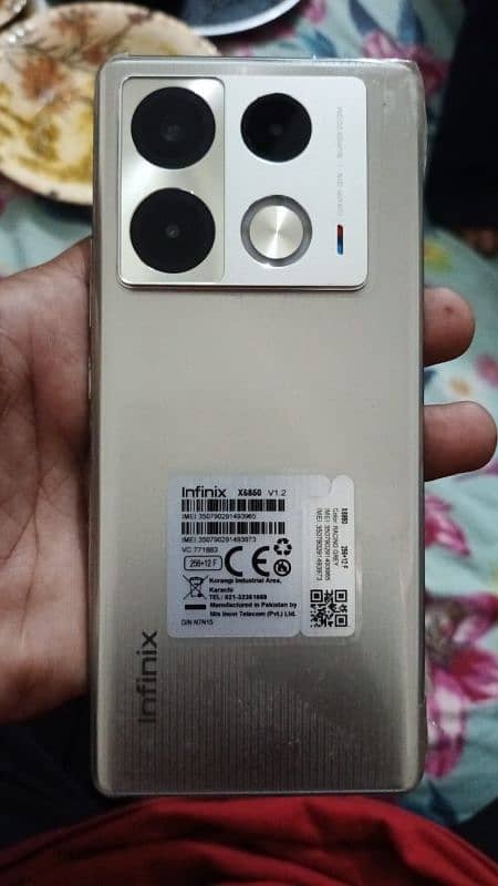 note 40 pro all oky hai urgent sale karna hai muhje 1