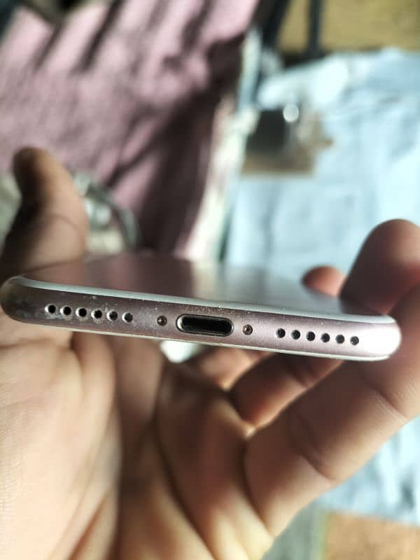 Iphone 7 used just like new 2