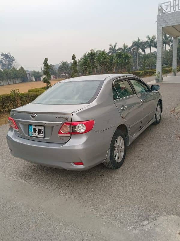 Toyota Corolla GLI 2013 6