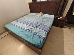 King Size Bed - 2 Side Tables and Dresser With Mattress