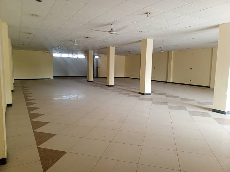 Ground floor hall for rent on GT ROAD 1