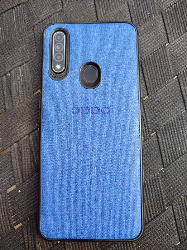 Oppo A31 ram 4gb 128 with daba chargar 1