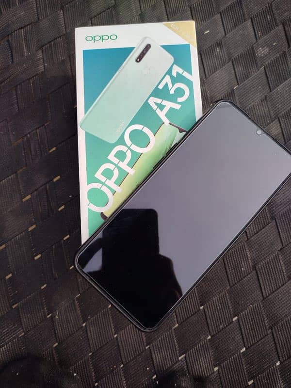 Oppo A31 ram 4gb 128 with daba chargar 3