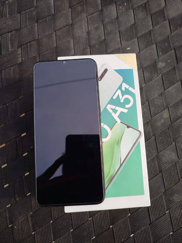 Oppo A31 ram 4gb 128 with daba chargar 5