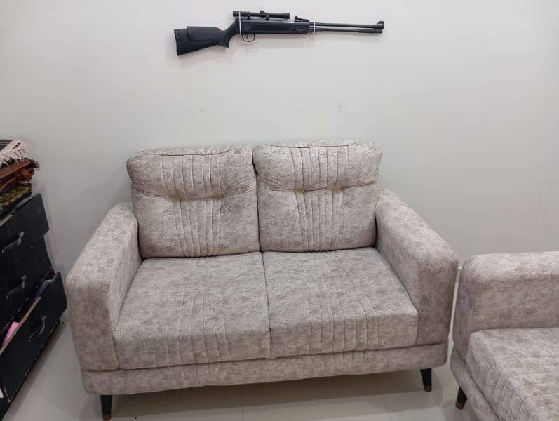 Four Seat Sofa Set for sale on urgent basis 3