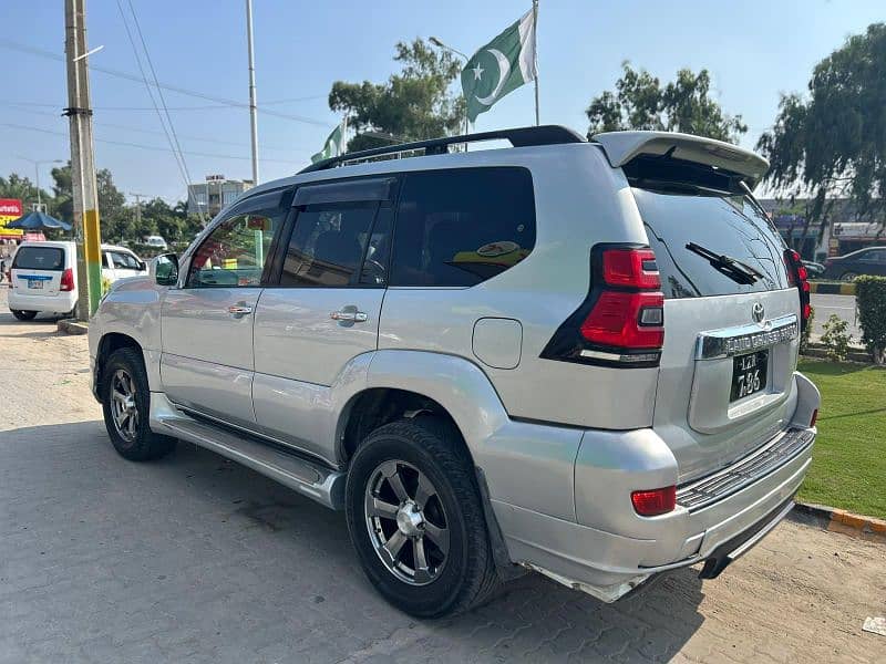 Toyota Land Cruiser 2002 4