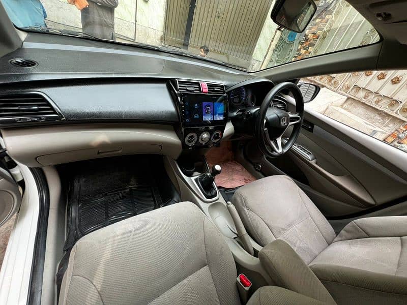 HONDA CITY 2018 Model 1st Owner 2 Keys available original 9