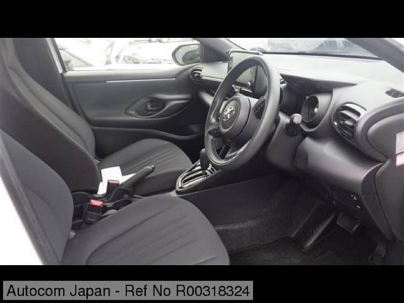 Toyota Yaris G 2021/2025 4