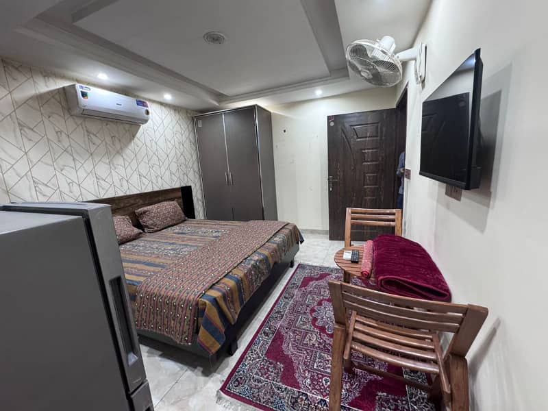 Studio Fully Furnished Luxury Apartment For Sale In Bahria Town Lahore 5