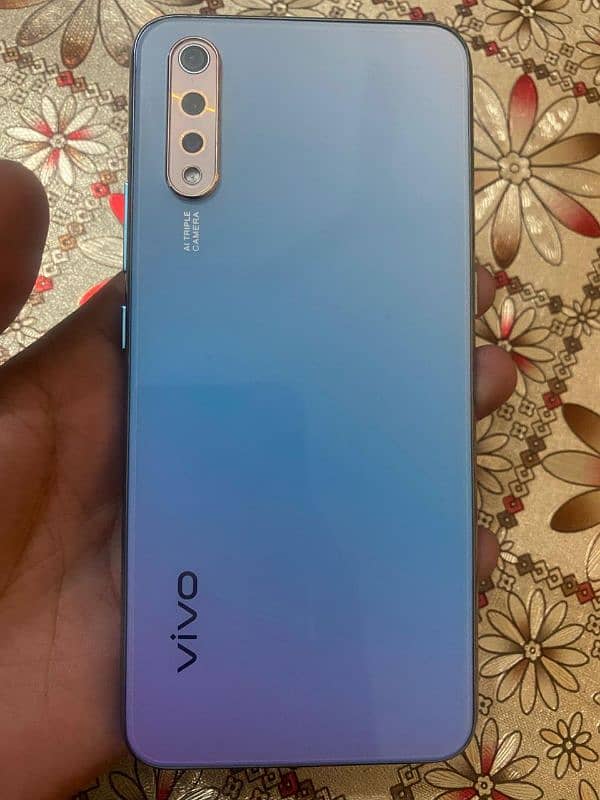 Vivo S1 Front figure print okay . . . . lush condition 1