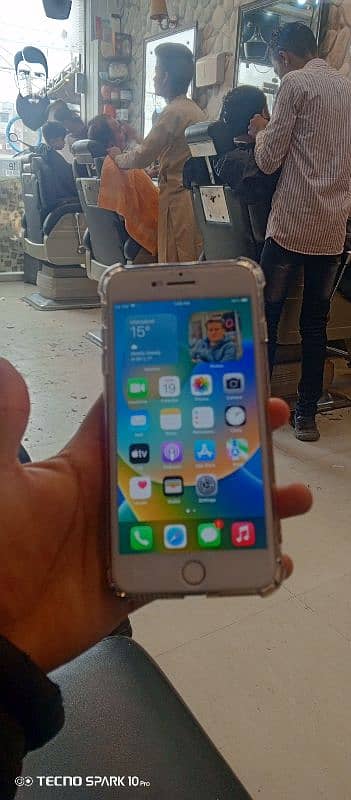 iPhone 8 puls pta apved officel 03004397733 5