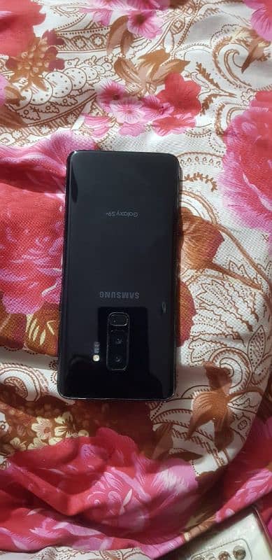 Samsung S9 plus 6 128 3