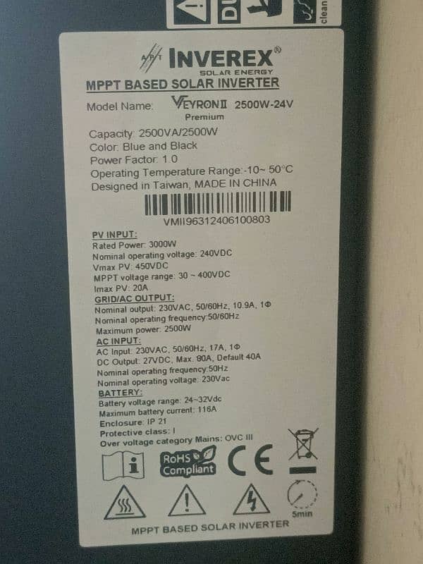 brand new 30 days uses 2.5 hybrid interest inverter with 2 big battery 3