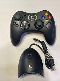 Xbox Controllers ok condition contact 03201528006 or 03704826291 3