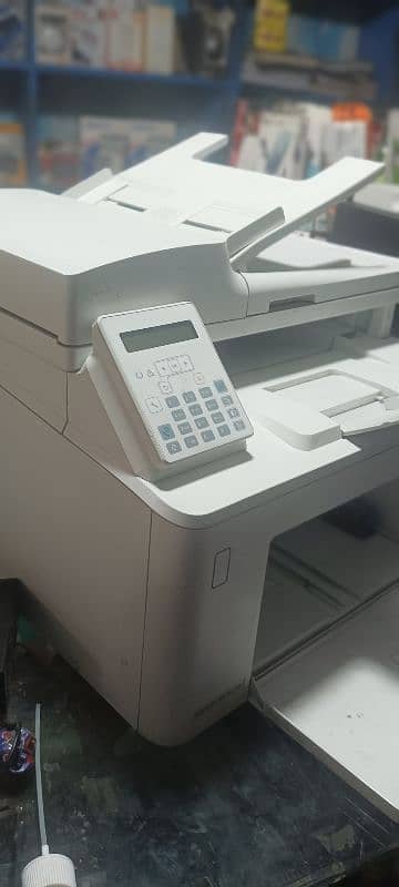 LASERJET PRO MFP M227fdn 1